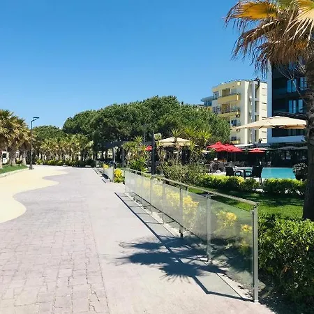 Beachfront Blue Wave In Private Qerret, Albania Willa