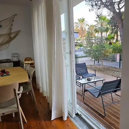 Beachfront Blue Wave In Private Qerret, Albania Vila Golem (Tirana)