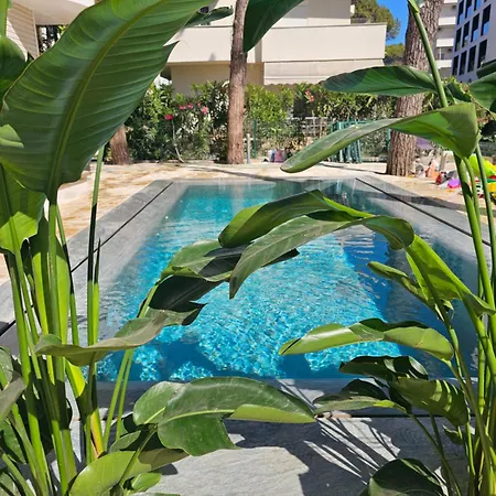 Willa Beachfront Blue Wave In Private Qerret, Albania *